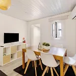 Prestigegoldresidence 1 - Old Town Гимарайнш